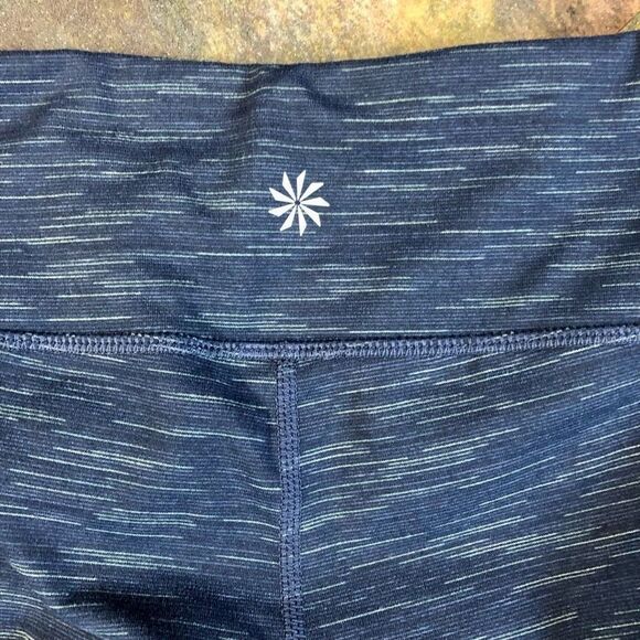 Athleta Blue and White Herringbone Women’s Leggings Size LT - Picture 12 of 12